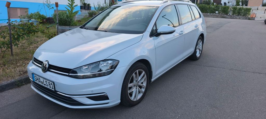 Image of Volkswagen Golf