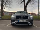 Volvo XC90 T8 Recharge R-Design Top-Zustand - Volvo XC90 Gebrauchtwagen in München