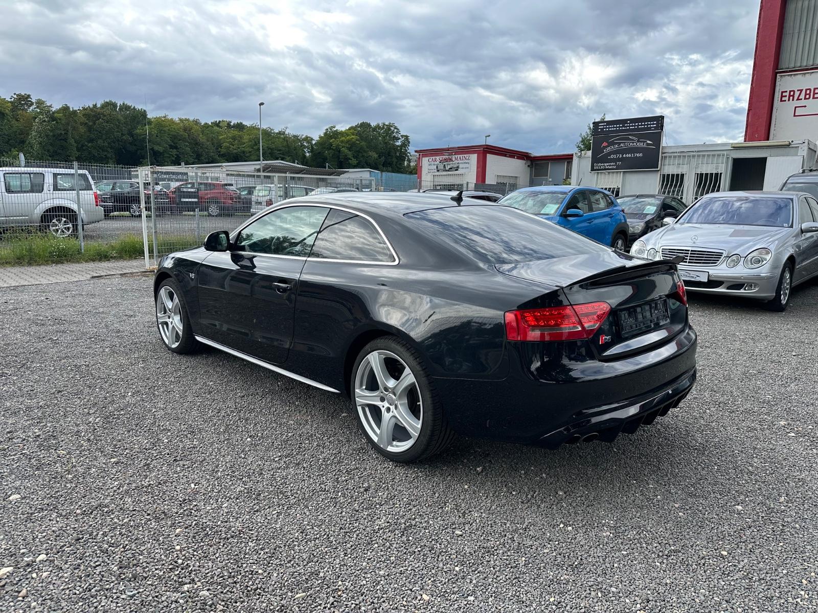 Audi S5 Coupé 4.2 FSI V8 354 ch BVA quattro / Magnetic Ride / Cuir / MMI Navigation Plus / Sièges chauffants