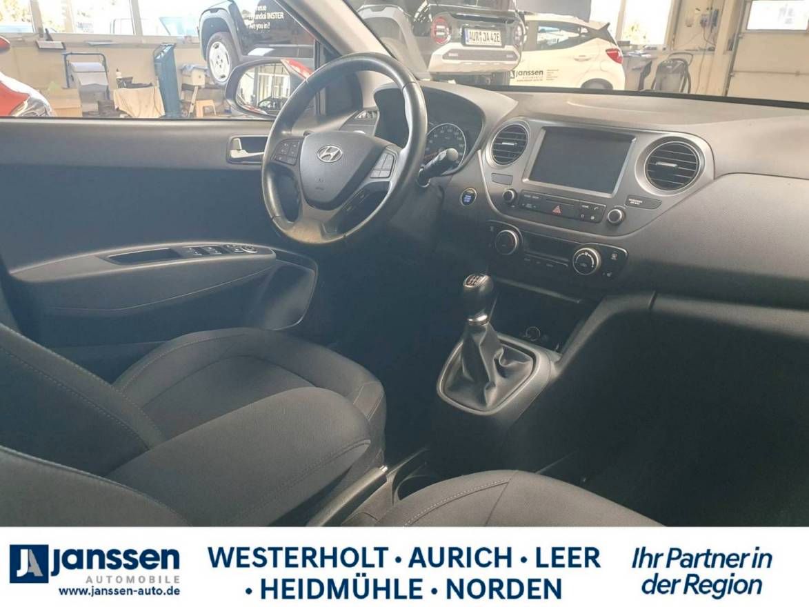 Fahrzeugabbildung Hyundai i10 Style/LED Tagfahrlicht/Sitz-Lenkradheizung