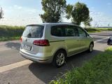 Volkswagen Sharan 2.0 TDI SCR 135kW DSG Comfortline Com... - VW Sharan Gebrauchtwagen in Dortmund