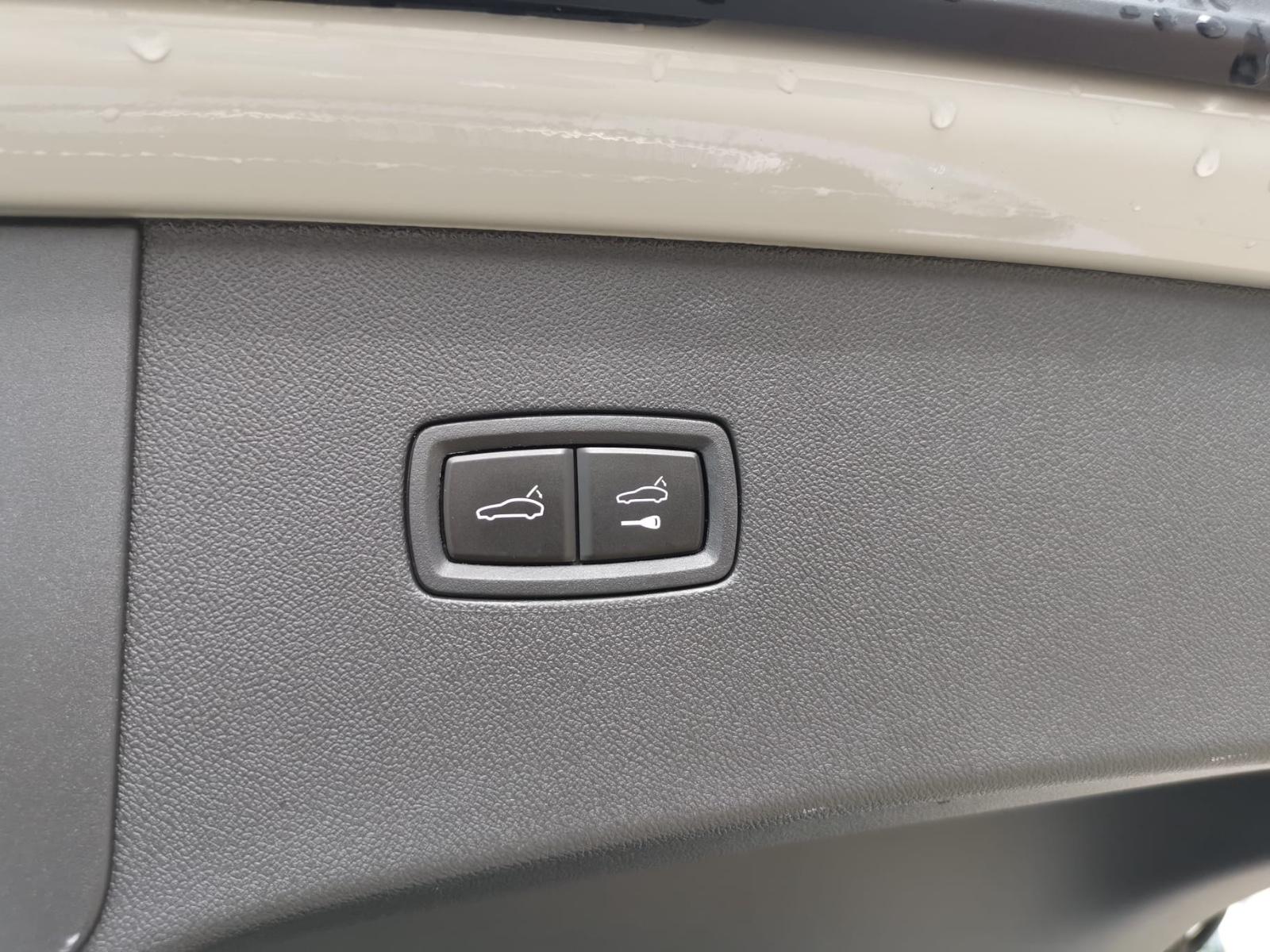 Porsche Cayenne E-Hybrid Coupe*SportDesign*KREIDE*BEIGE*