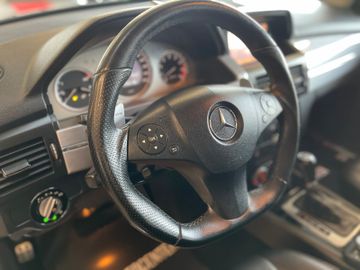 MYAUTOCENTER – Gebraucht- und Jahreswagen mit Werkstattservice in Pfaffenhofen Mercedes-Benz GLK 350 4Matic *Sport-Paket*Xenon*Navi*Klima*