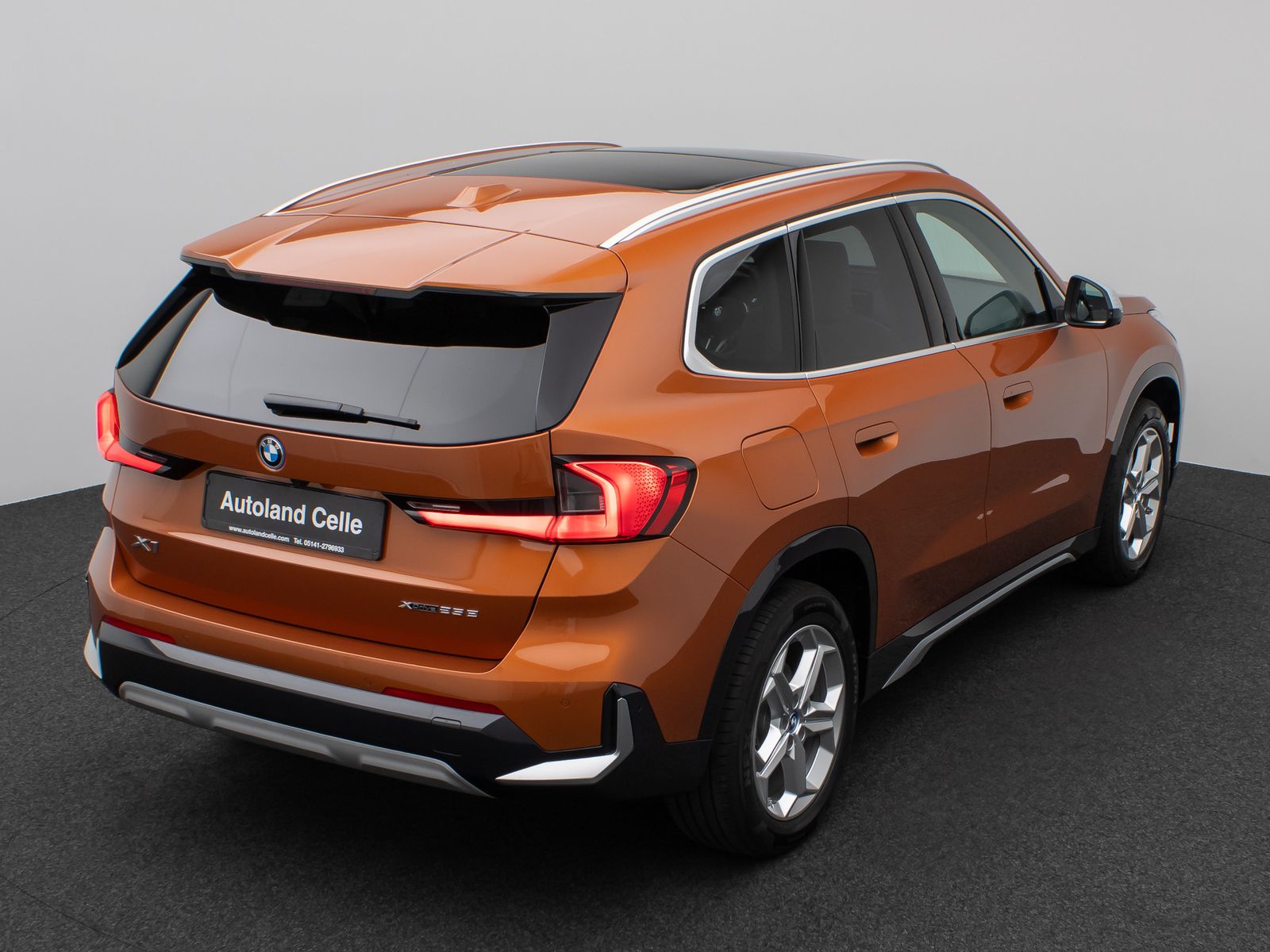 Fahrzeugabbildung BMW X1 xD25e xLine Panorama 360°HUD DAB ACC Sport