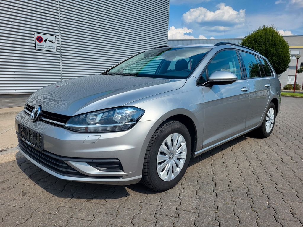 Image of Volkswagen Golf