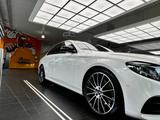 Mercedes-Benz E 220 d Autom. -