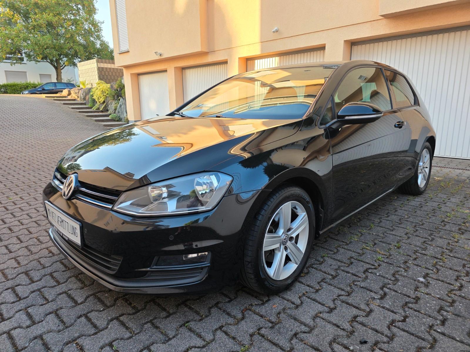 Volkswagen Golf VII Lim. Comfortline BMT R Line Garantie
