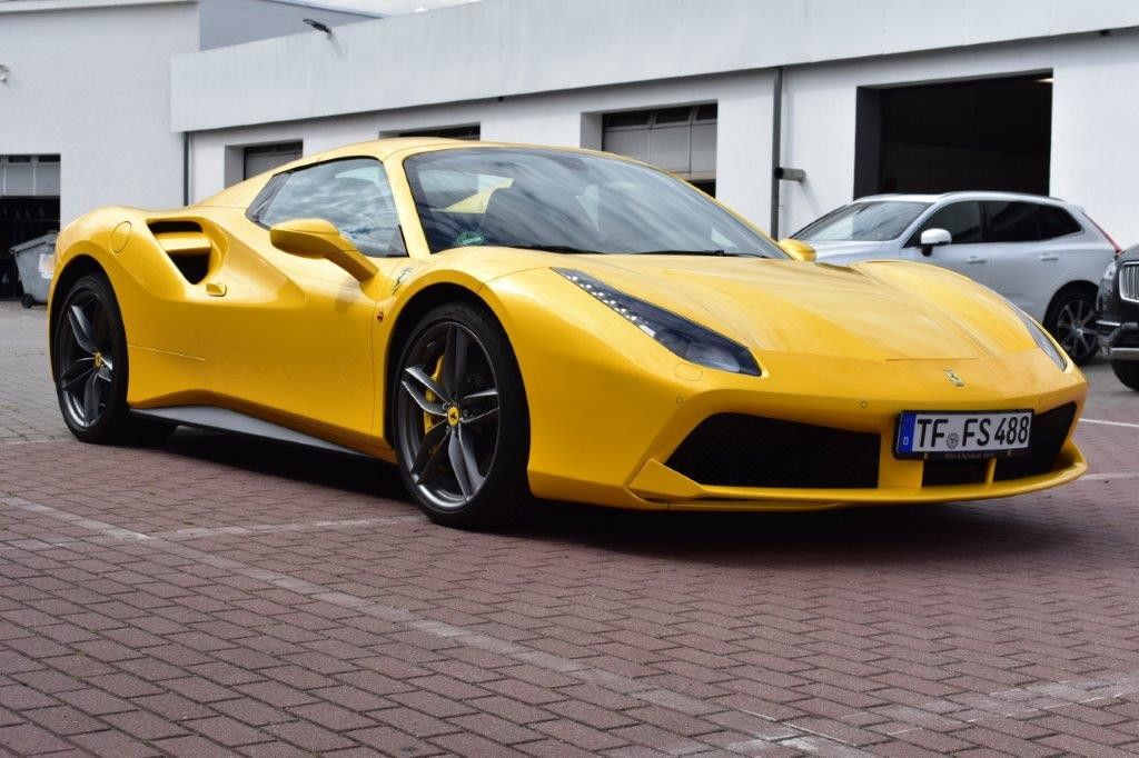 Fahrzeugabbildung Ferrari 488 Spider*Lift*NAV*Racing*RFK*MWST