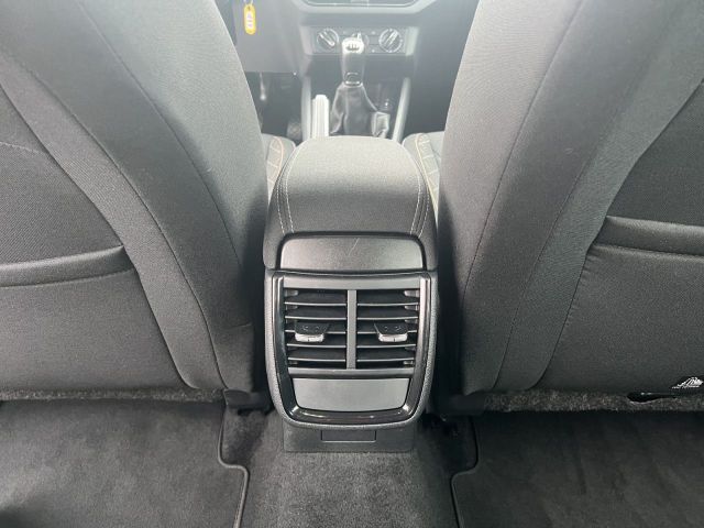 Kamiq 1.5 TSI Ambition Bluetooth LED Klima