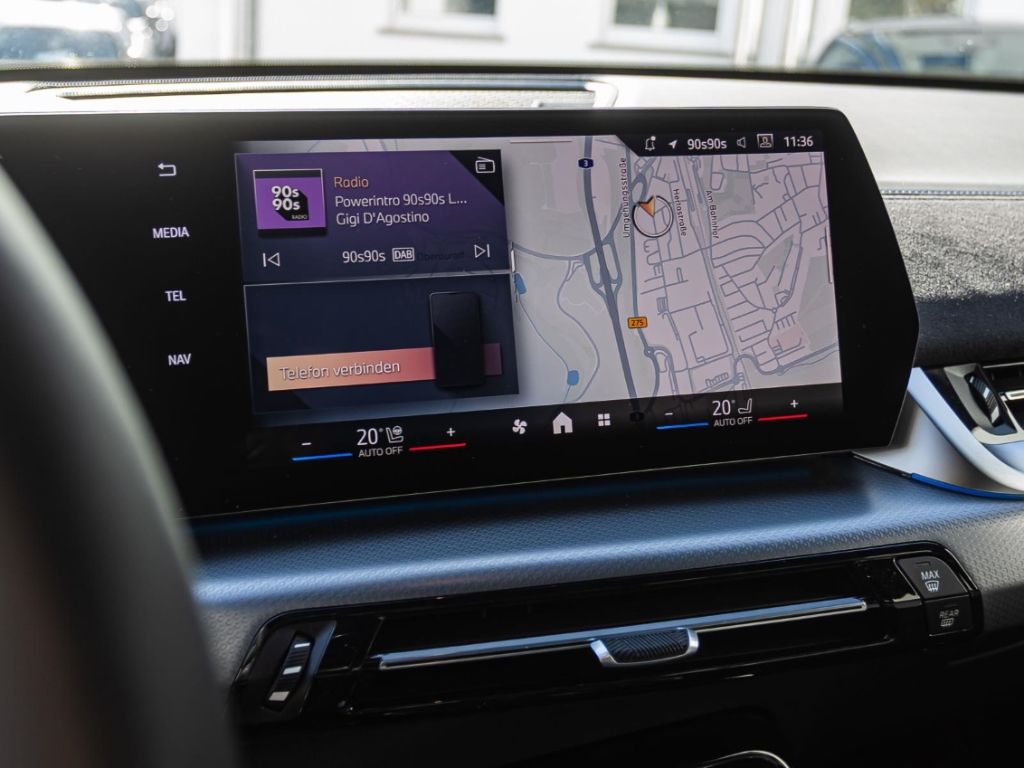 BMW iX2 - Bild 11
