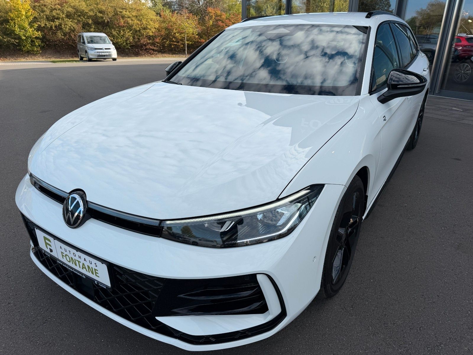 Volkswagen Passat Variant 2.0TDI 4Motion R-Line AHK Standhz foto 2