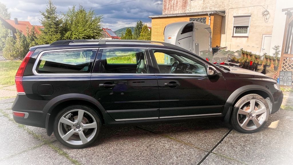 Volvo XC70