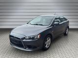 Mitsubishi Lancer 1.5 Invite - Mitsubishi Lancer: 1.5