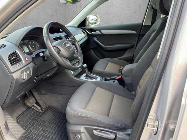 Q3 2.0 TFSI quattro/AHK/Xenon/DSG/PDC Klima