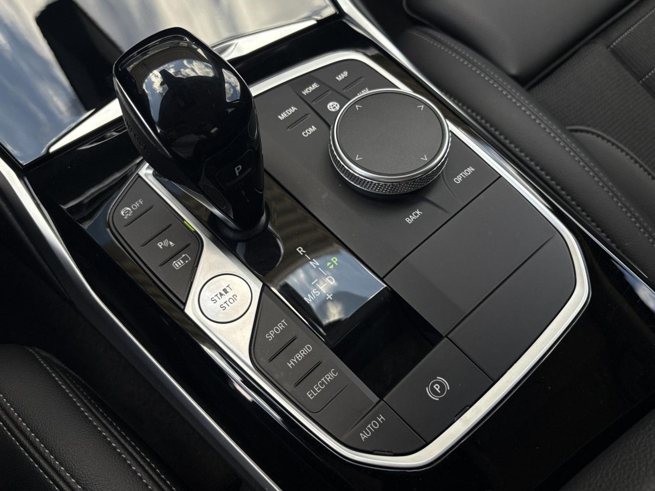 BMW 320e Sports.LiveProf.HiFi Temp.Sitzh.Lordose 17" foto 15