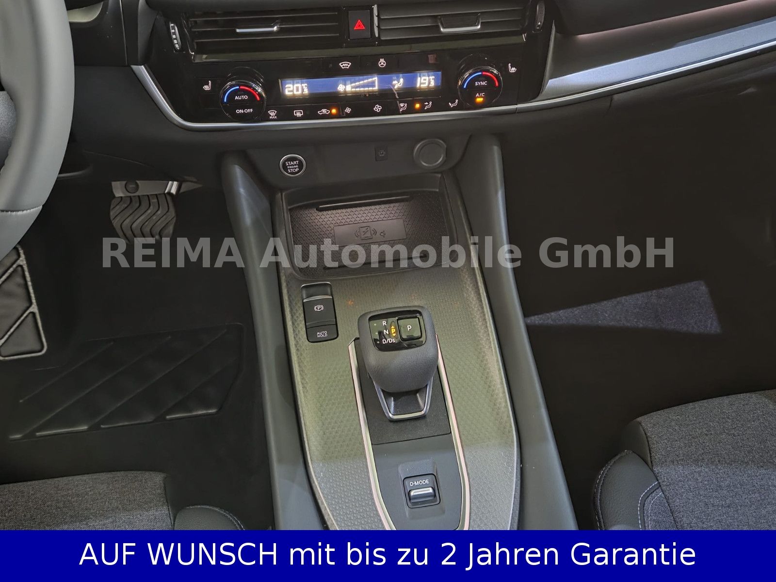 Fahrzeugabbildung Nissan Qashqai 1.3 DIG-T MHEV 158PS Xtronic , Pano