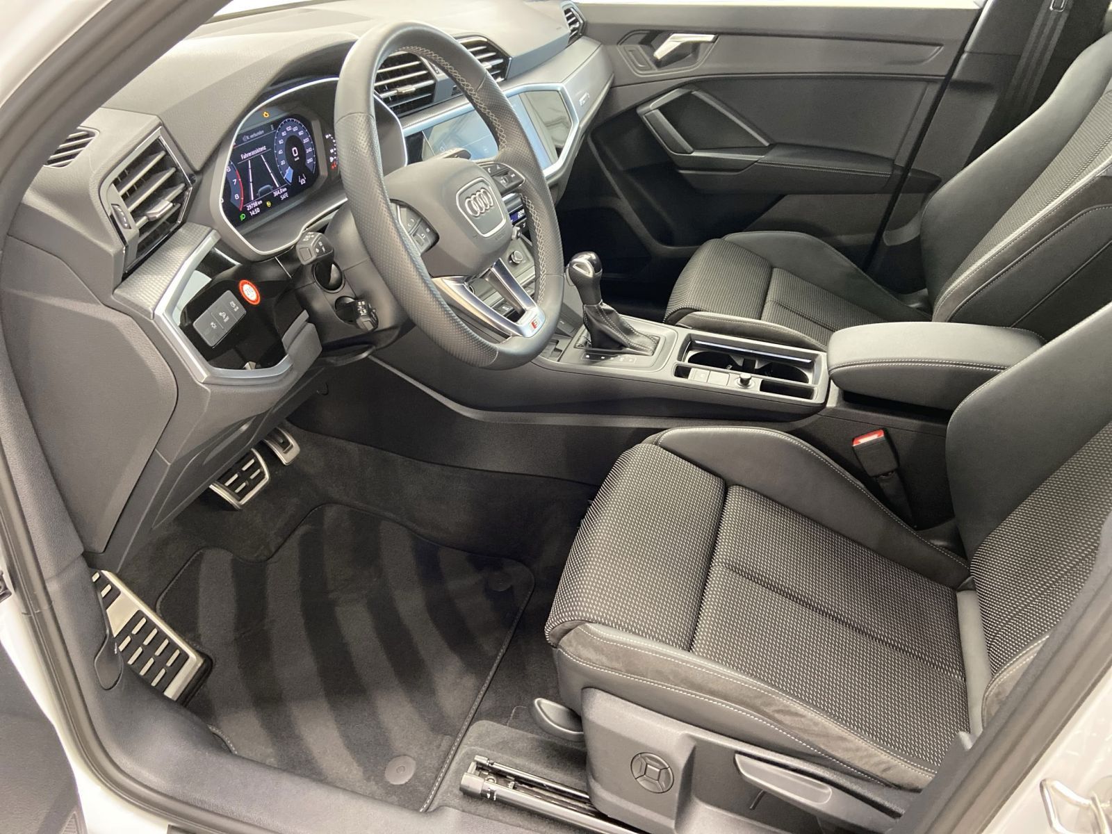 Audi Q3 - Bild 7