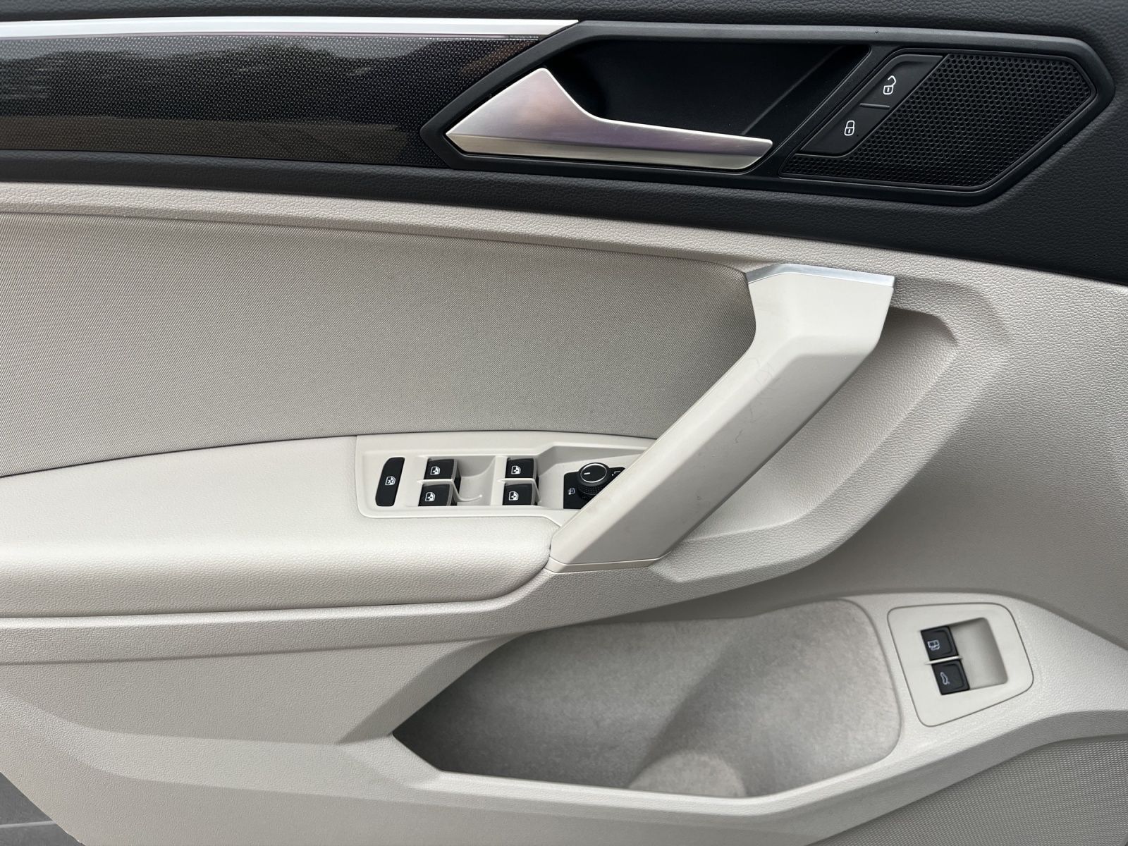 Volkswagen Tiguan - Bild 14