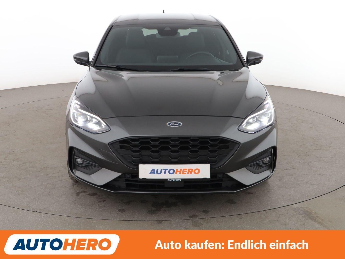 Ford Focus 1.5 EcoBoost ST-Line Aut.*NAVI*LED*ACC*