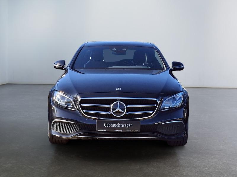 Mercedes-Benz E 400 d 4M AVANTGARDE COMAND MULTI 360 AHK DISTR