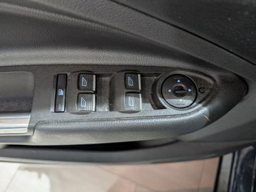 Ford Kuga Cool & Connect