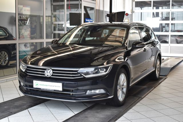 Volkswagen Passat Variant 2.0TDI Highline DSG*AHK*LED*Leder