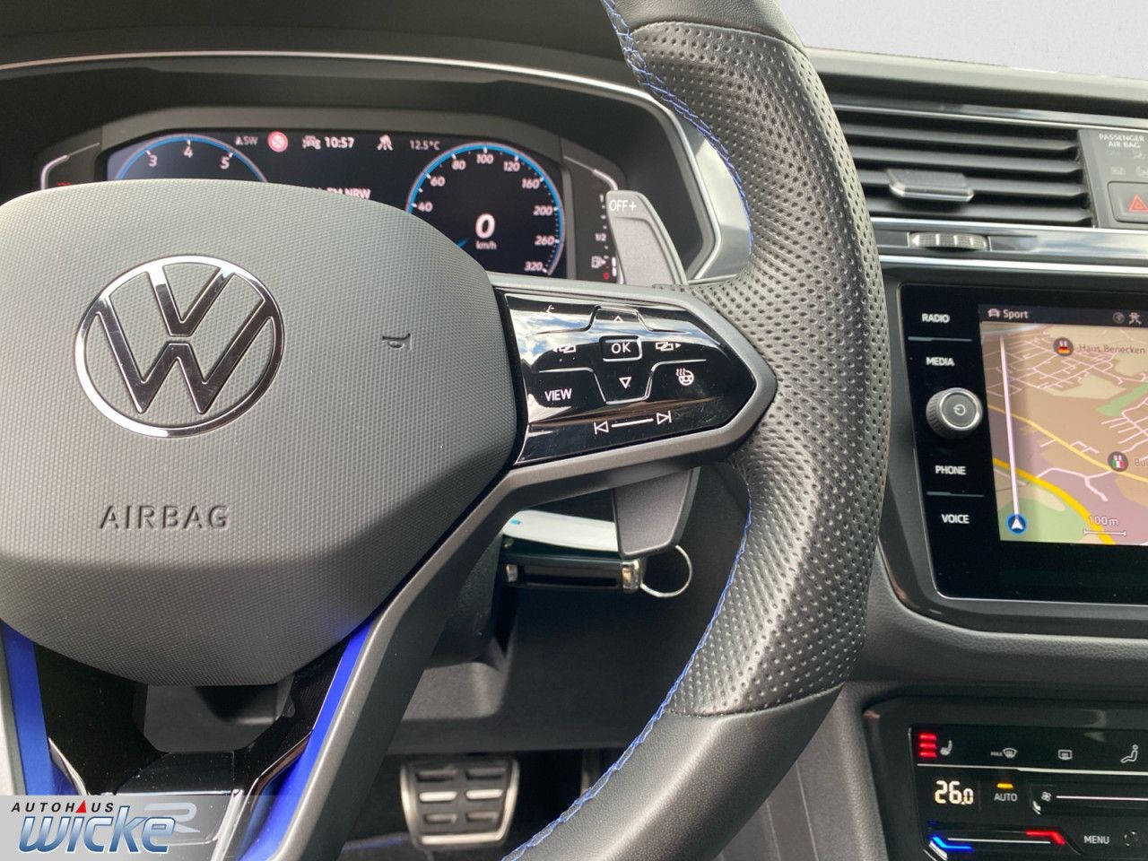Volkswagen Tiguan R 2.0 l TSI 4Motion DSG R NAVI KLIMA REAR foto 13