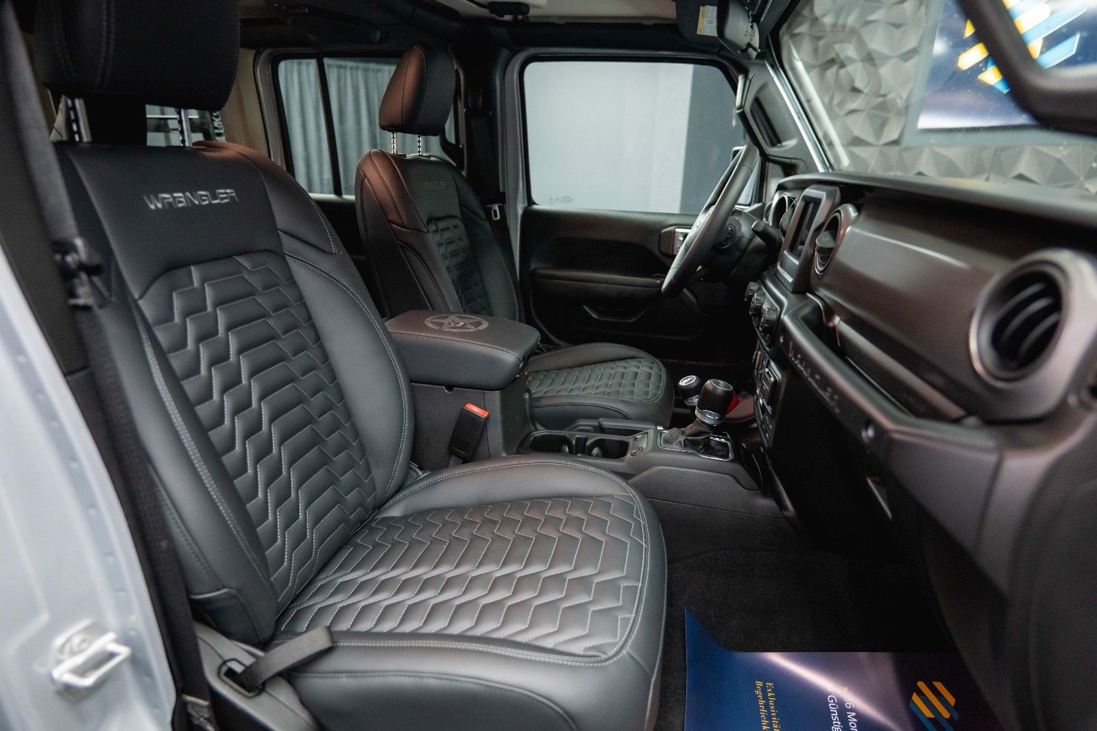 Fahrzeugabbildung Jeep Wrangler 3.6 V6 UNLIMITED SPORT OFFROAD 4x4 LED