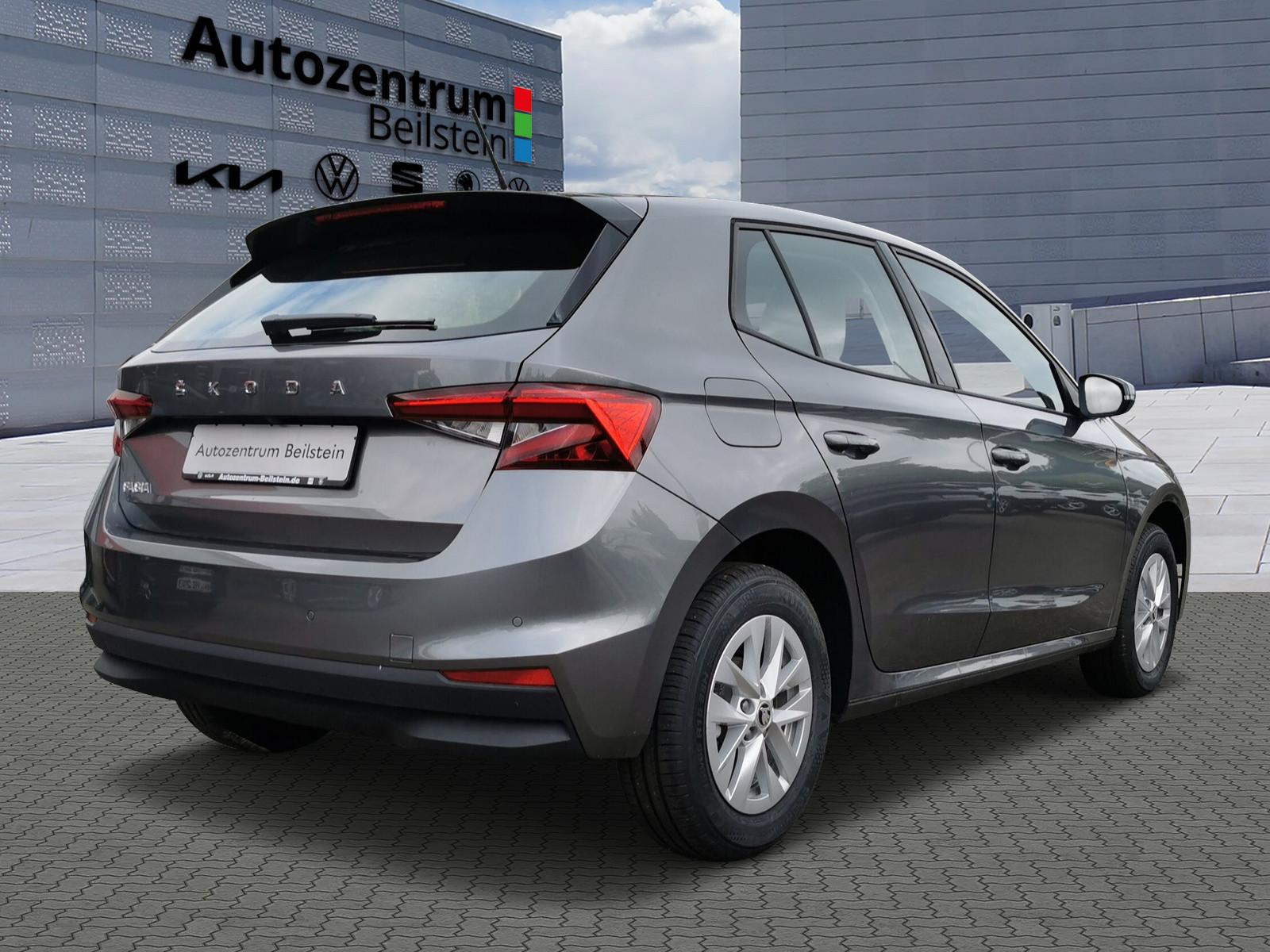 Skoda Fabia 1.0  TSI Ambition DSG  Kamera  LED