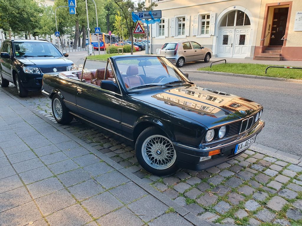 BMW 325