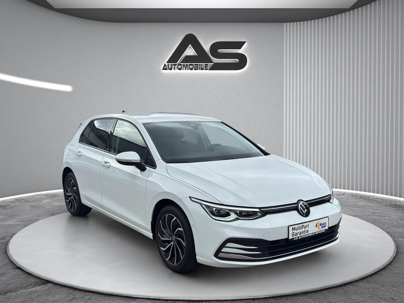 Volkswagen Golf VIII 1.5 eTSI DSG Move Navi R.Kamera ACC