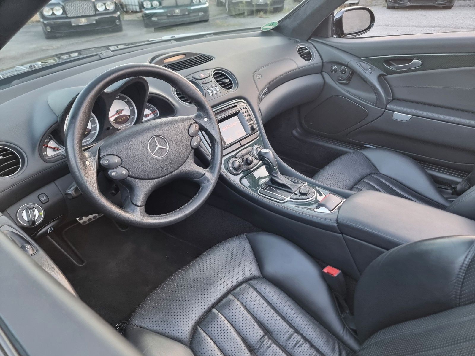 Fahrzeugabbildung Mercedes-Benz SL 55 AMG/BRD/2.Hd/MB-SH Tag 1 bis heute
