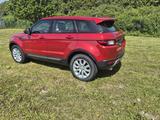 Land Rover Range Rover Evoque 2.0 TD4 132 kW SE Autom. SE - rote Land Rover Range Rover Evoque