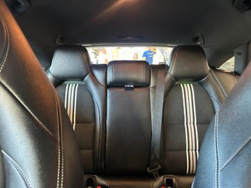 MYAUTOCENTER – Gebraucht- und Jahreswagen mit Werkstattservice in Pfaffenhofen Mercedes-Benz CLA 200 Shooting Brake *LED*NAVI*KAMERA*