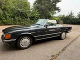 Mercedes-Benz SL 560
