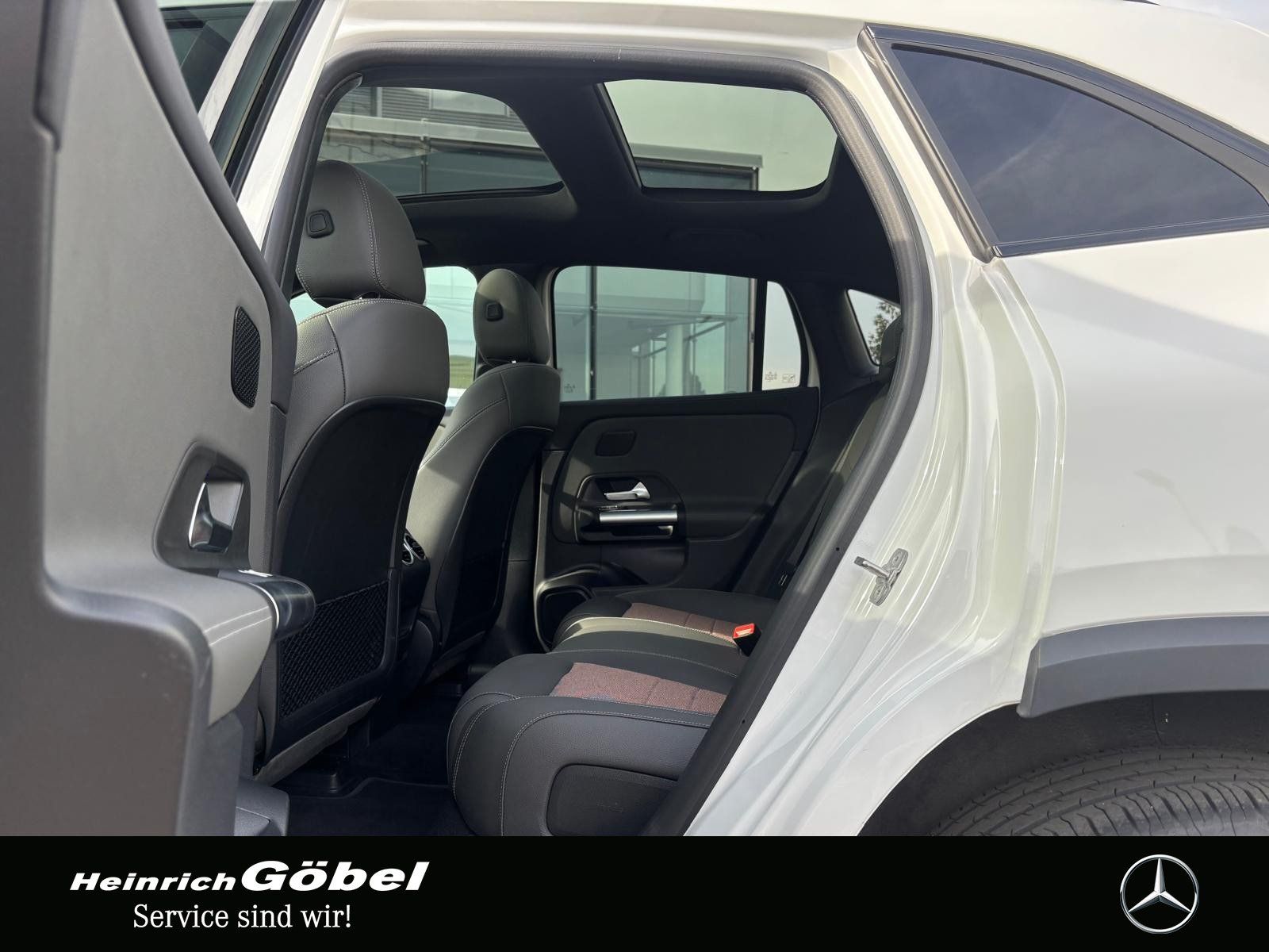 Fahrzeugabbildung Mercedes-Benz EQA 250+ ELE-ART PAN FAP NP 360° HUD VZA KLG ASS