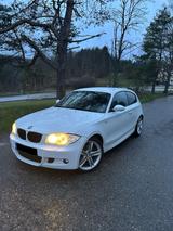 BMW E81 120i - BMW 1er-Reihe E81