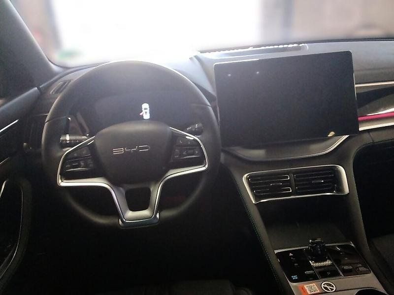 BYD SEAL U