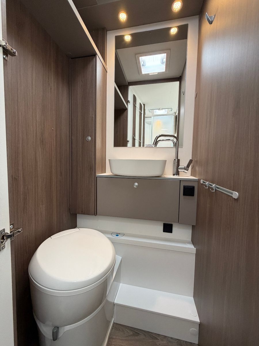 Fahrzeugabbildung Carado Edition26 T - Ford 447 - Sie sparen: 8.896€ !
