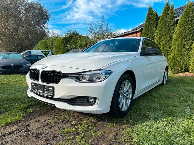 BMW 328 i Lim. Sportline/HEAD-UP-DISPLAY/NAVI/UVM