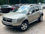 Dacia Duster 1.6 16V  Prestige LEDER KLIMA TOP - Dacia Duster aus 2012