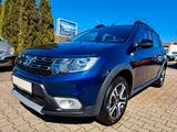 Dacia Sandero II Stepway Celebration - Dacia Sandero Gebrauchtwagen in Leipzig