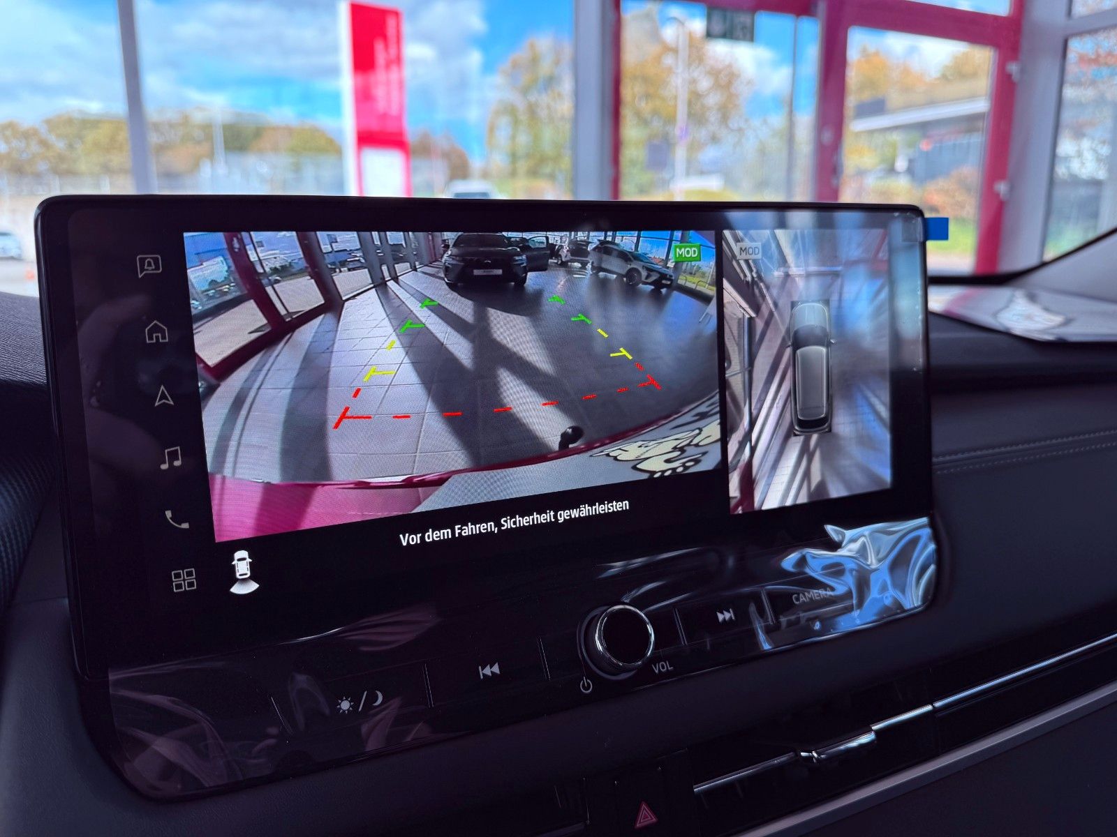 Fahrzeugabbildung Mitsubishi Outlander Intro Edi. PHEV 4WD LED AHK Kam 20"