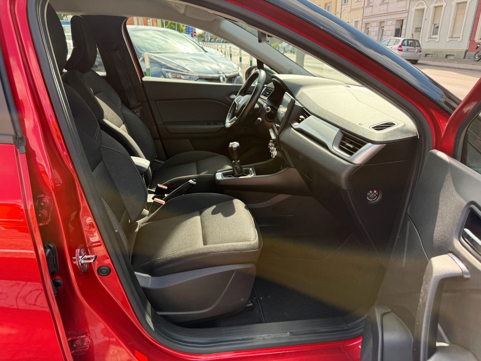 Fahrzeugabbildung Renault Captur II Zen APPLE CAR PLAY KAMERA TEMPOMAT