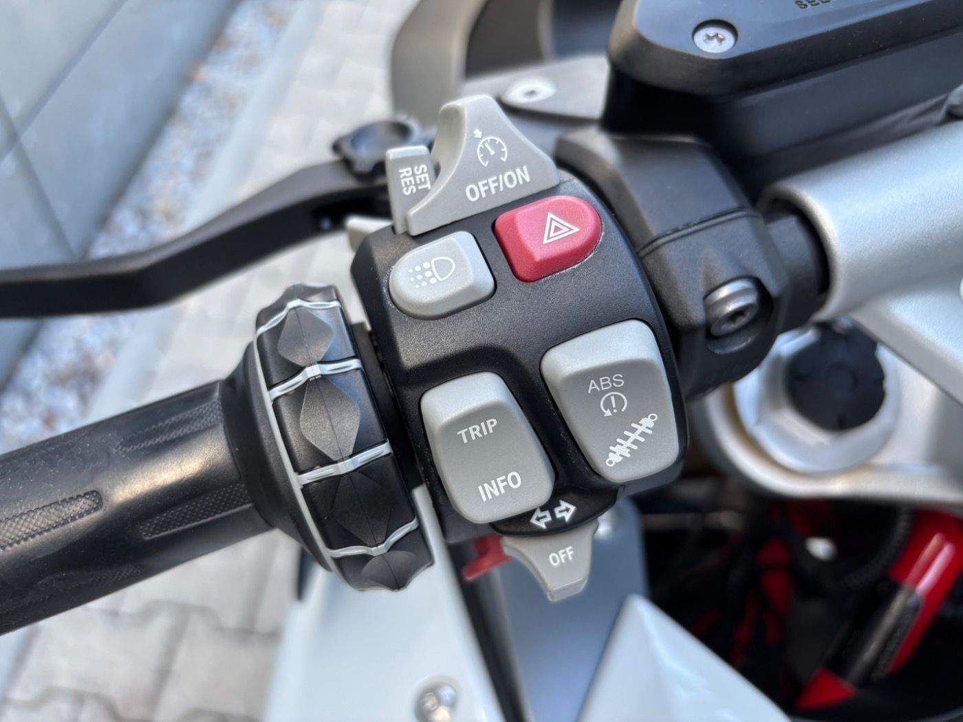 Fahrzeugabbildung BMW R 1200 RS 3 Pakete Seitenkoffer, Topcase