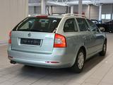 Skoda Octavia Combi Elegance AHK TÜV NEU - Skoda Octavia: Combi Elegance