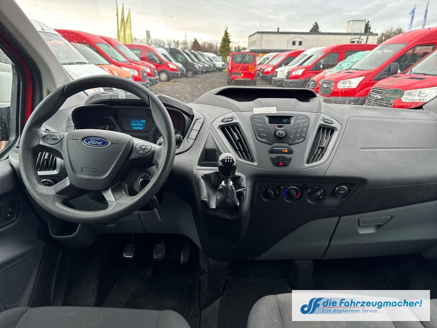 Fahrzeugabbildung Ford Transit Custom Tourneo 300 L1 *2296