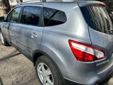 Nissan Qashqai+2 2.0 dCi  - Nissan Qashqai+2 mit Diesel-Antrieb: 0
