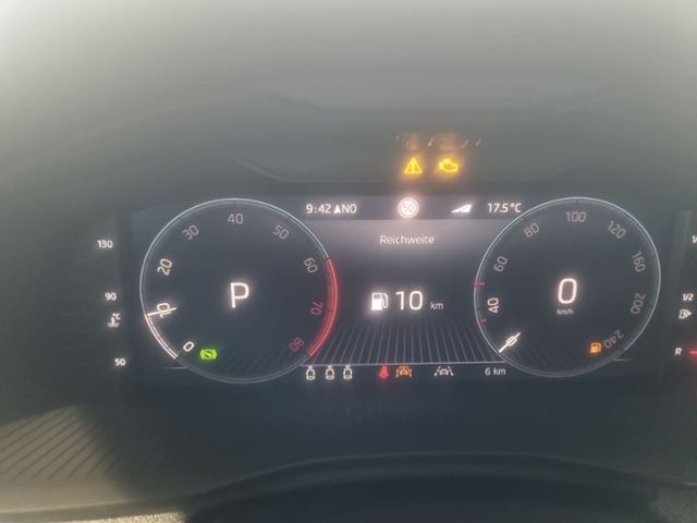 Fahrzeugabbildung SKODA Scala 1.0 TSI DSG Tour NAVI LED-MATRIX KAMERA AC