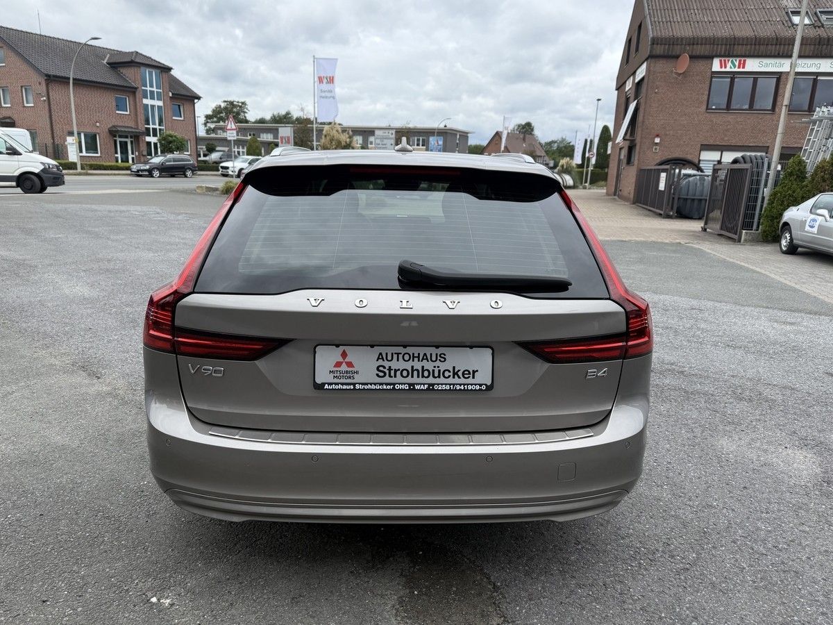 Volvo V90 B4 D Geartronic Momentum Pro foto 5